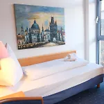 Hotel Stargaze Forum Duesseldorf-hilden Hilden