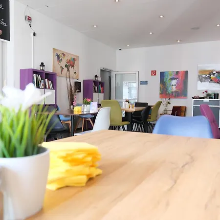 فندق Stargaze Forum Hotel Duesseldorf-Hilden