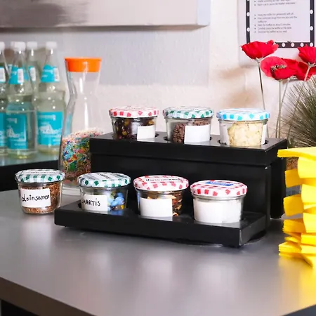 Stargaze Forum Duesseldorf-hilden 3*