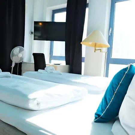 فندق Stargaze Forum Hotel Duesseldorf-Hilden 3*