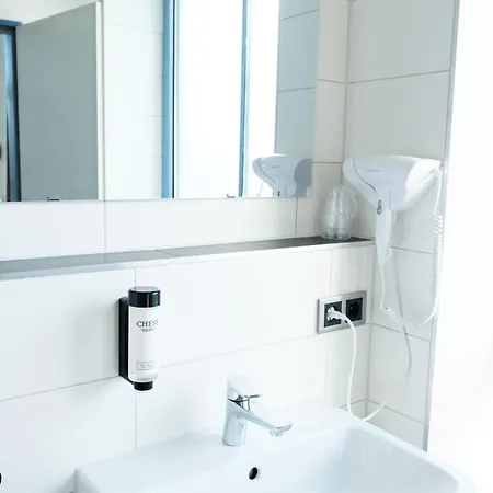 Stargaze Forum Hotel Duesseldorf-Hilden 3* Hilden
