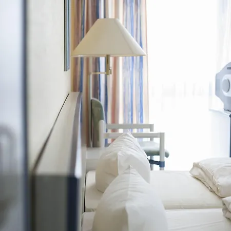 Stargaze Forum Duesseldorf-hilden Χίλντεν