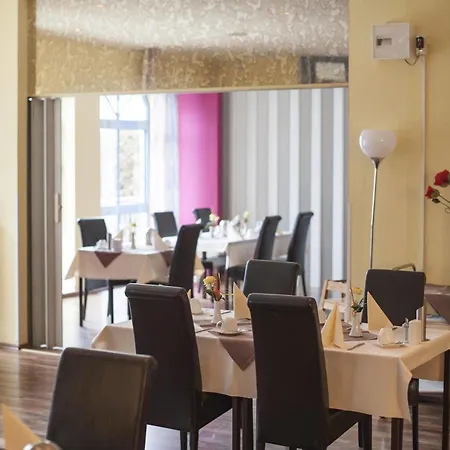 Hotel Stargaze Forum Hotel Duesseldorf-Hilden
