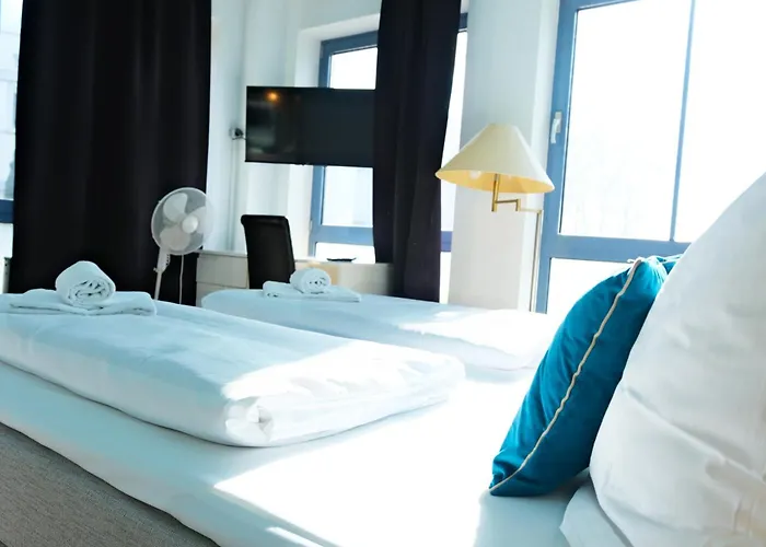 ホテル Stargaze Forum Duesseldorf-hilden 3*