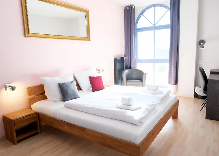 ホテル Stargaze Forum Duesseldorf-hilden 3*