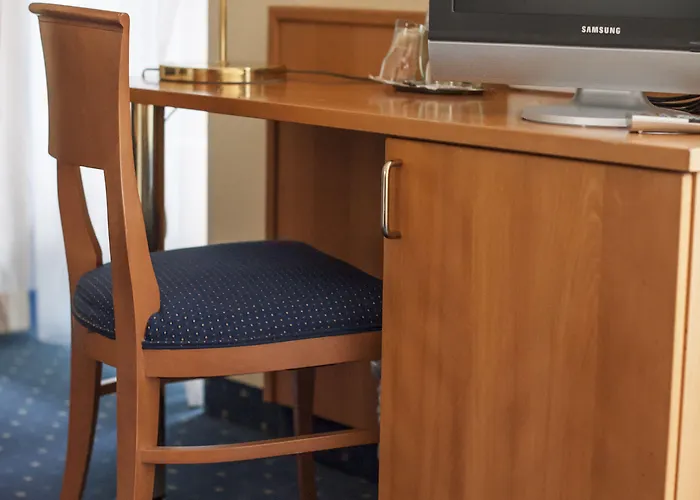 ホテル Stargaze Forum Duesseldorf-hilden 3*